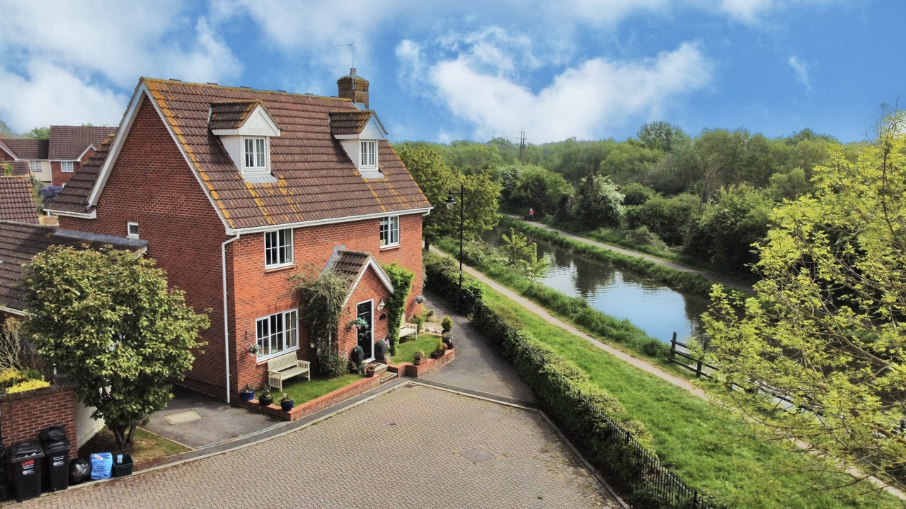 5 bed detached house for sale in Waterleaze, Taunton  - Property Image 21