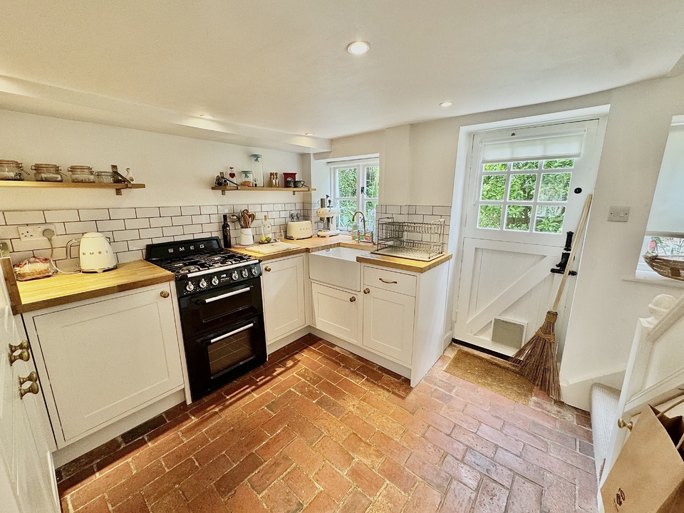 2 bed cottage for sale in Union Street, Ramsbury  - Property Image 8