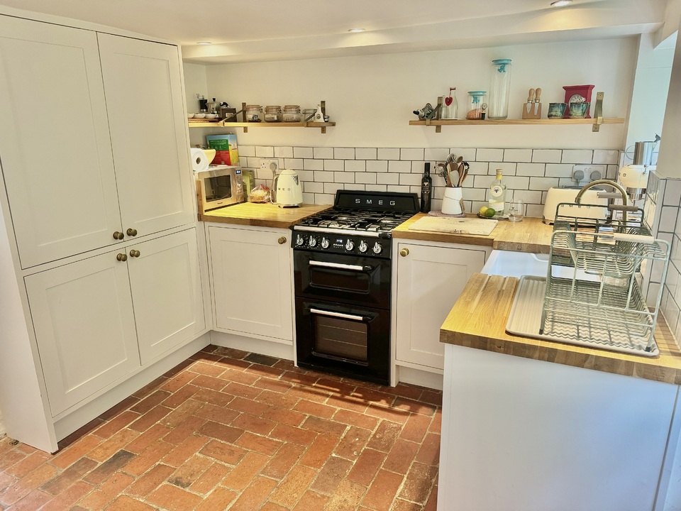 2 bed cottage for sale in Union Street, Ramsbury  - Property Image 9