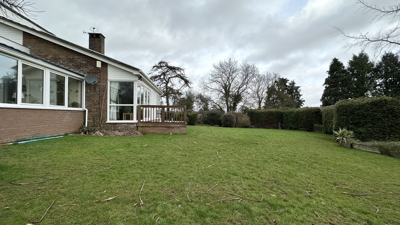 5 bed detached bungalow for sale in The Wedge, Wellington  - Property Image 46