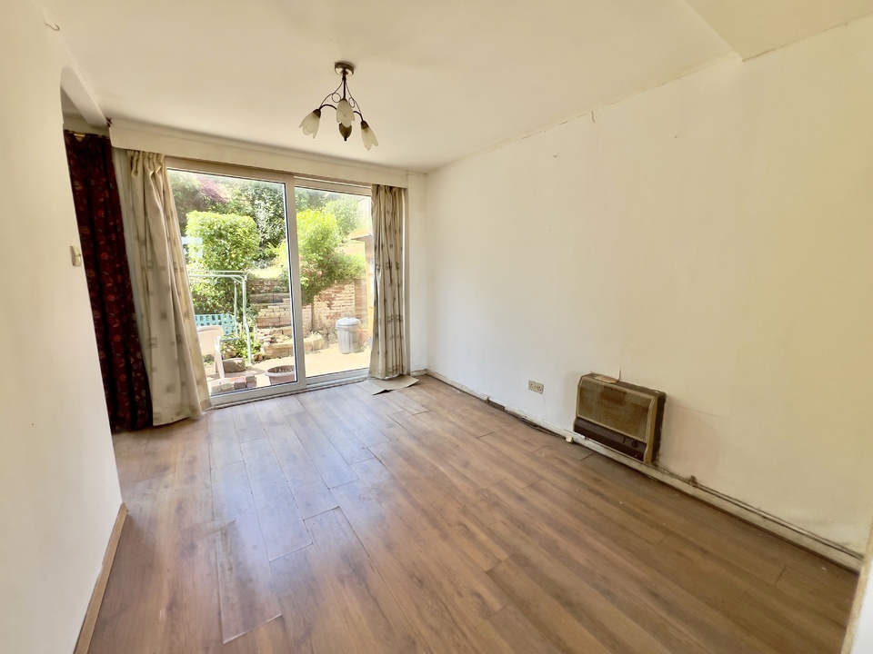 3 bed end of terrace house for sale in Staunton Road, Minehead  - Property Image 3