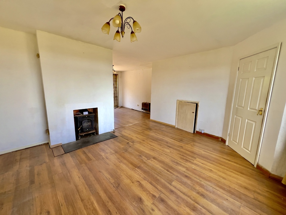 3 bed end of terrace house for sale in Staunton Road, Minehead  - Property Image 4