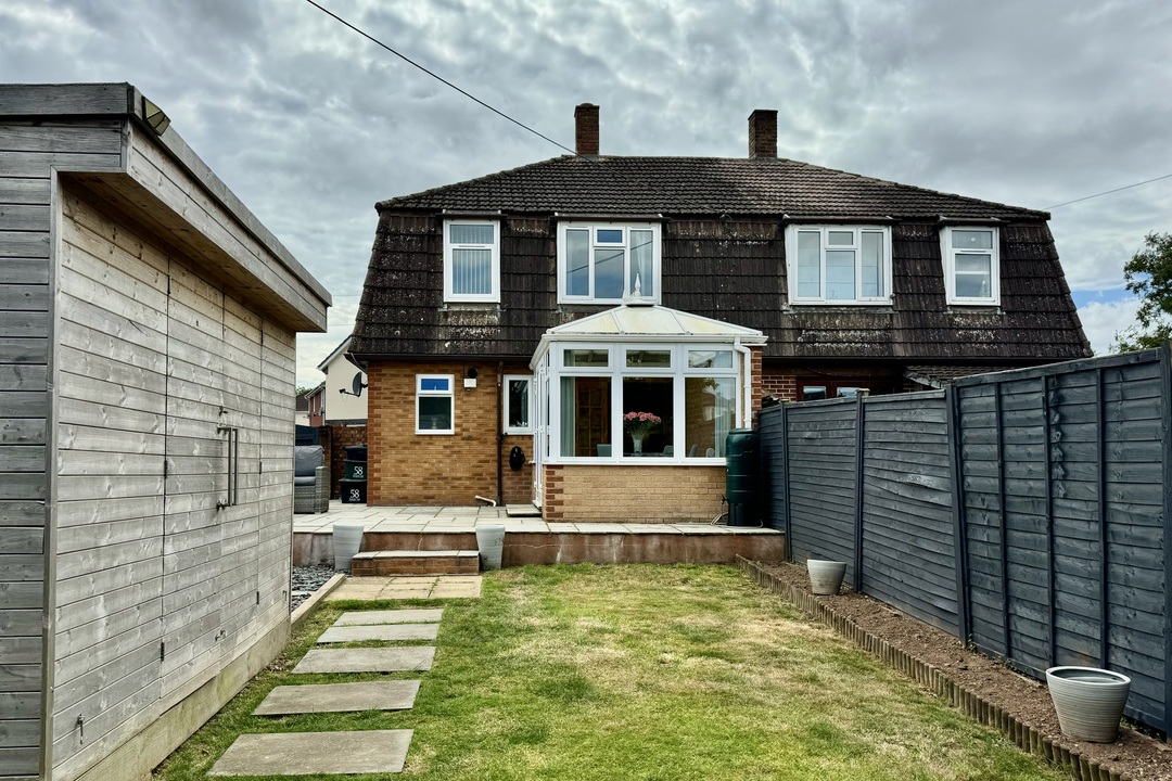 3 bed semi-detached house for sale in Haymans Close, Cullompton  - Property Image 3