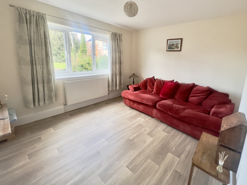 3 bed terraced house for sale in Long Street, Williton  - Property Image 4