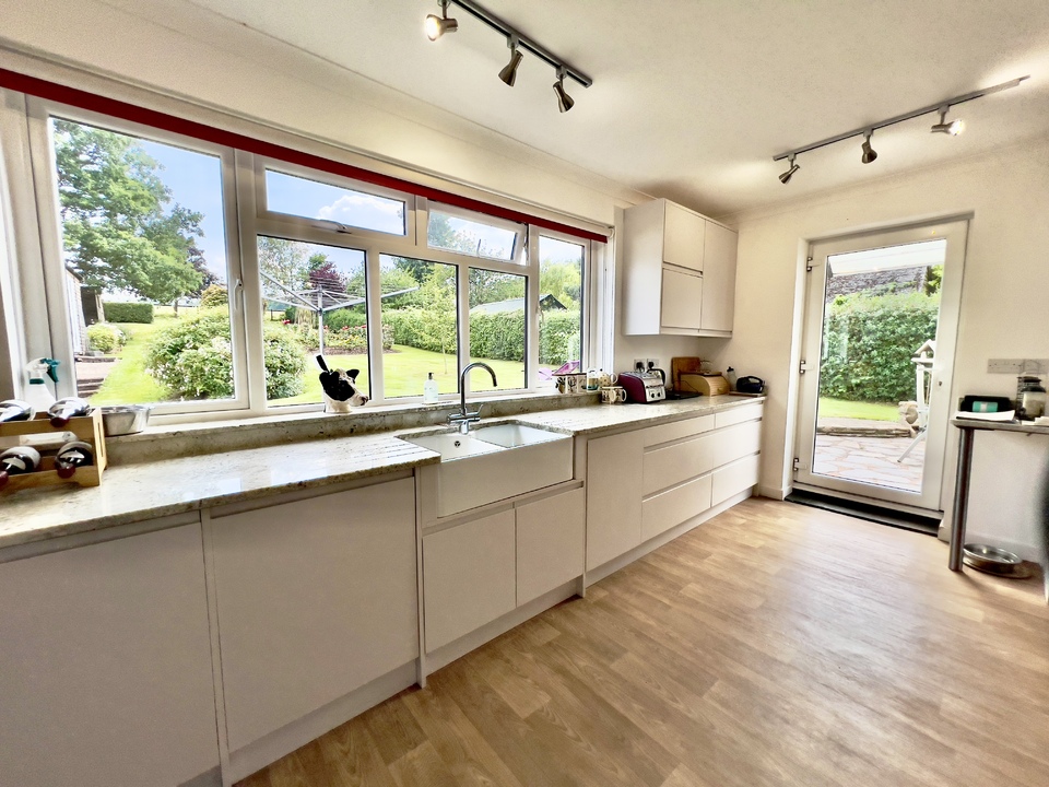 4 bed detached house for sale in Tower Hill, Williton  - Property Image 11