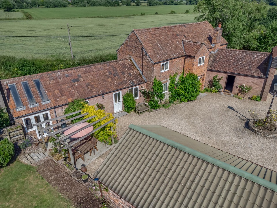 4 bed detached house for sale in Old Court Barn, Yeovil  - Property Image 32