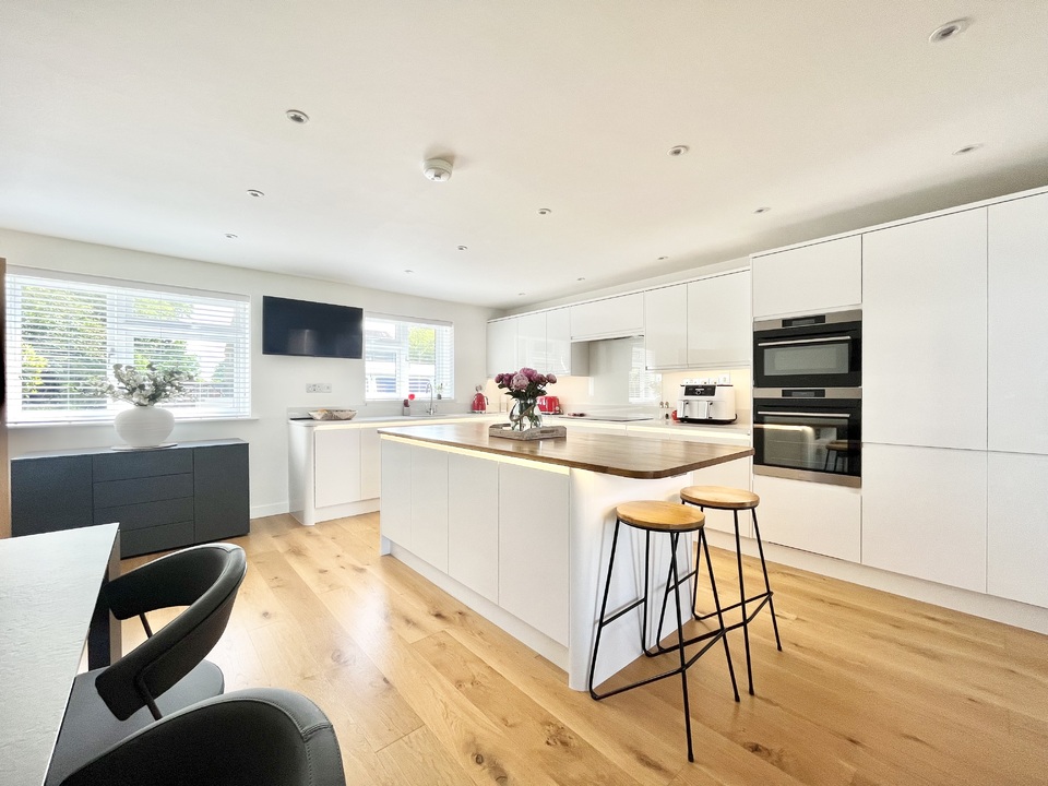 3 bed detached house for sale in Church Street, Somerton  - Property Image 2