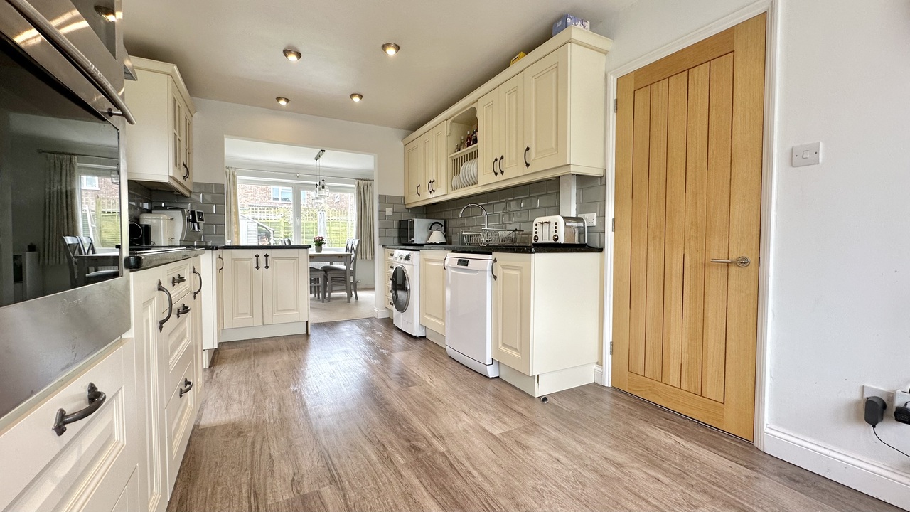 4 bed detached house for sale in Lyddon Close, Wellington  - Property Image 10