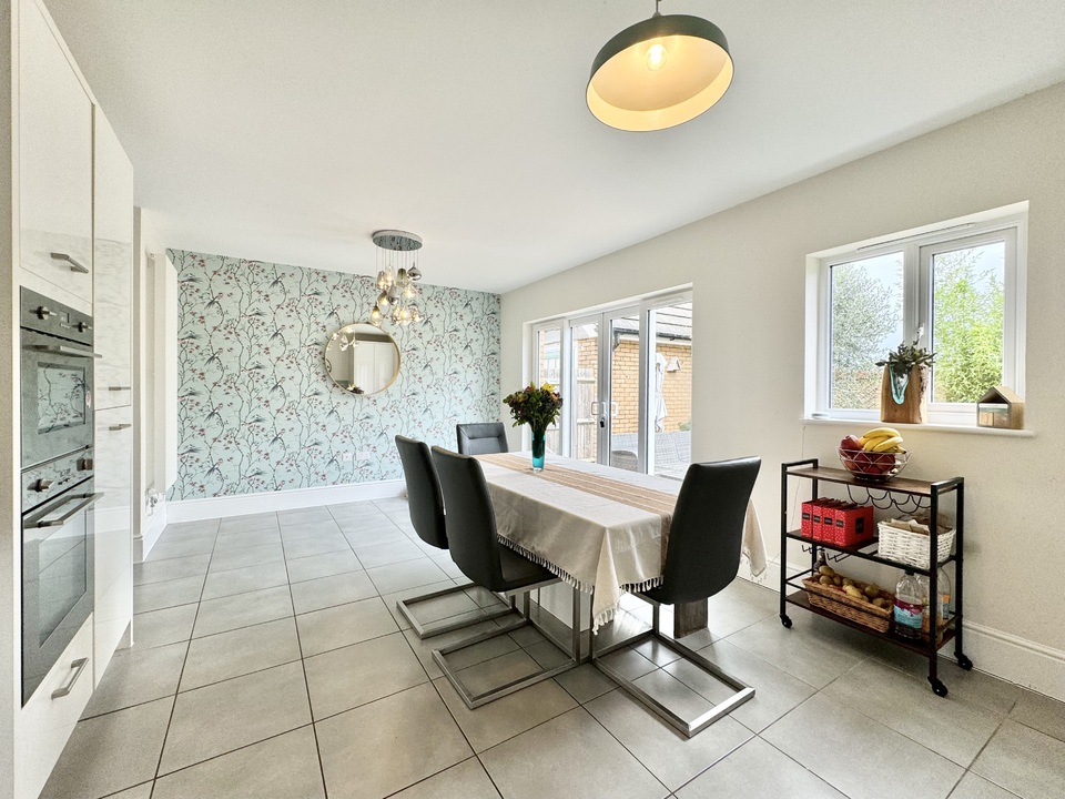 4 bed detached house for sale in Bathpool, Taunton  - Property Image 7