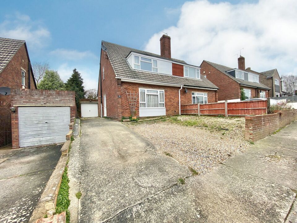 3 bed semi-detached house for sale in Combe Park, Yeovil  - Property Image 1