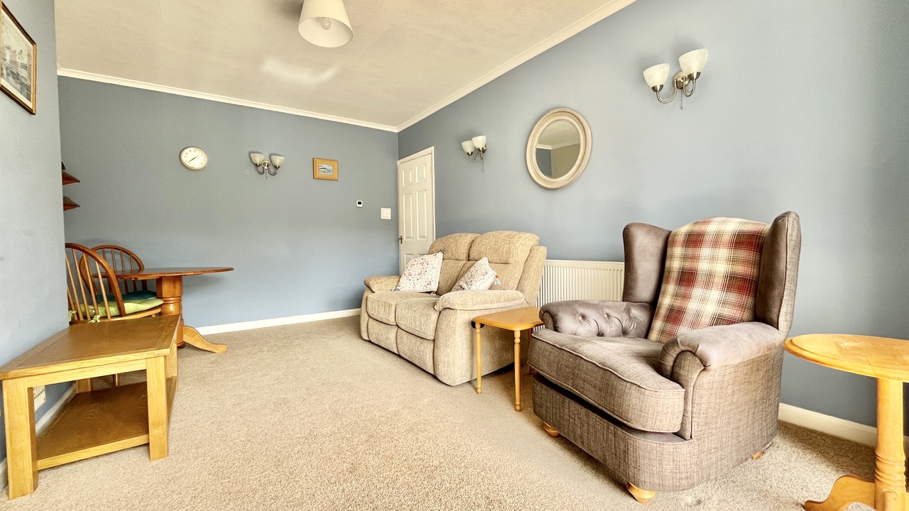 3 bed house for sale in Peter Street, Taunton  - Property Image 4