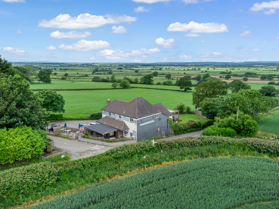 4 bed house for sale in Rimpton, Yeovil  - Property Image 1