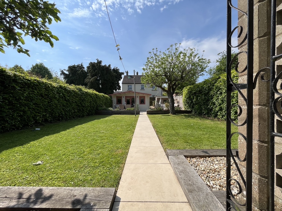 3 bed semi-detached house for sale in Preston Road, Yeovil  - Property Image 25