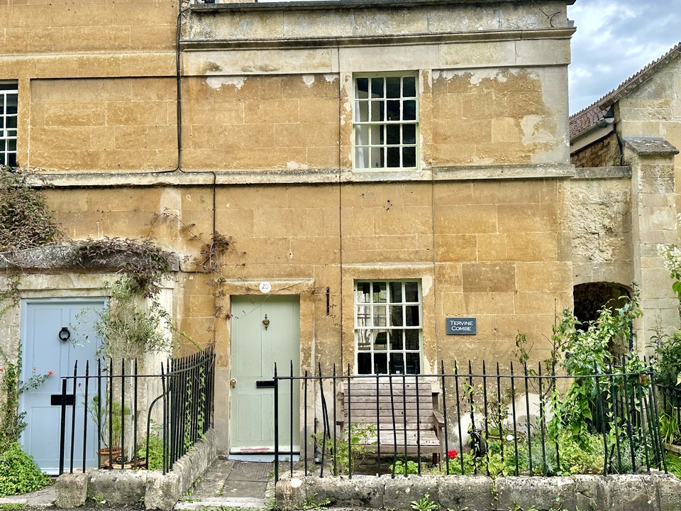 2 bed terraced house for sale in Middle Stoke, Bath  - Property Image 1