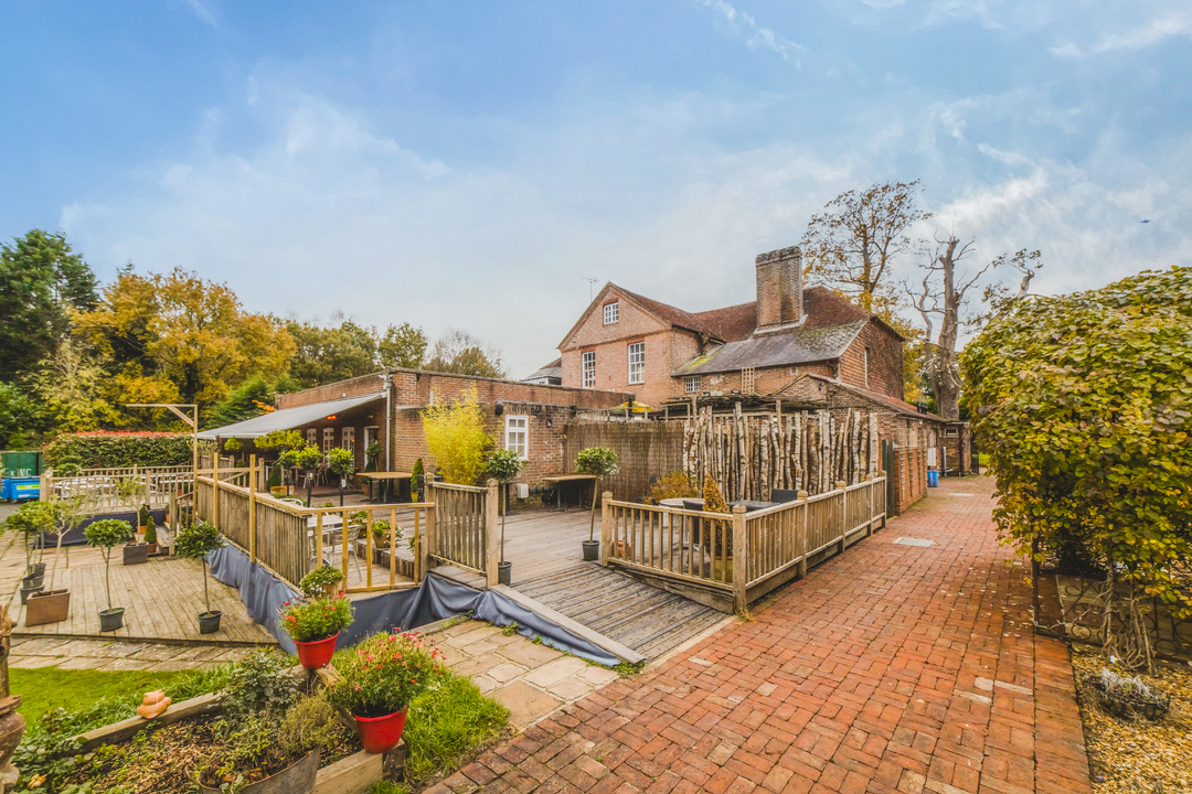 Leisure facility for sale in Sheffield Arms, Uckfield  - Property Image 38