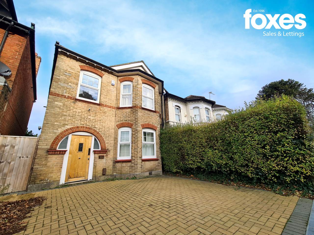 4 bed  to rent in Branksome, Poole, BH12