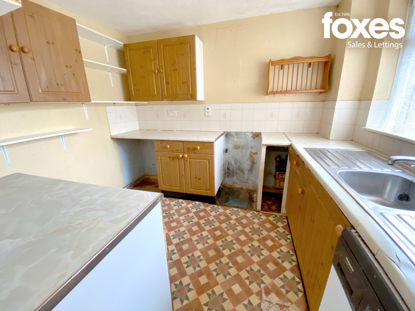 2 bed ground floor flat for sale in Knowlton Road, Poole  - Property Image 9