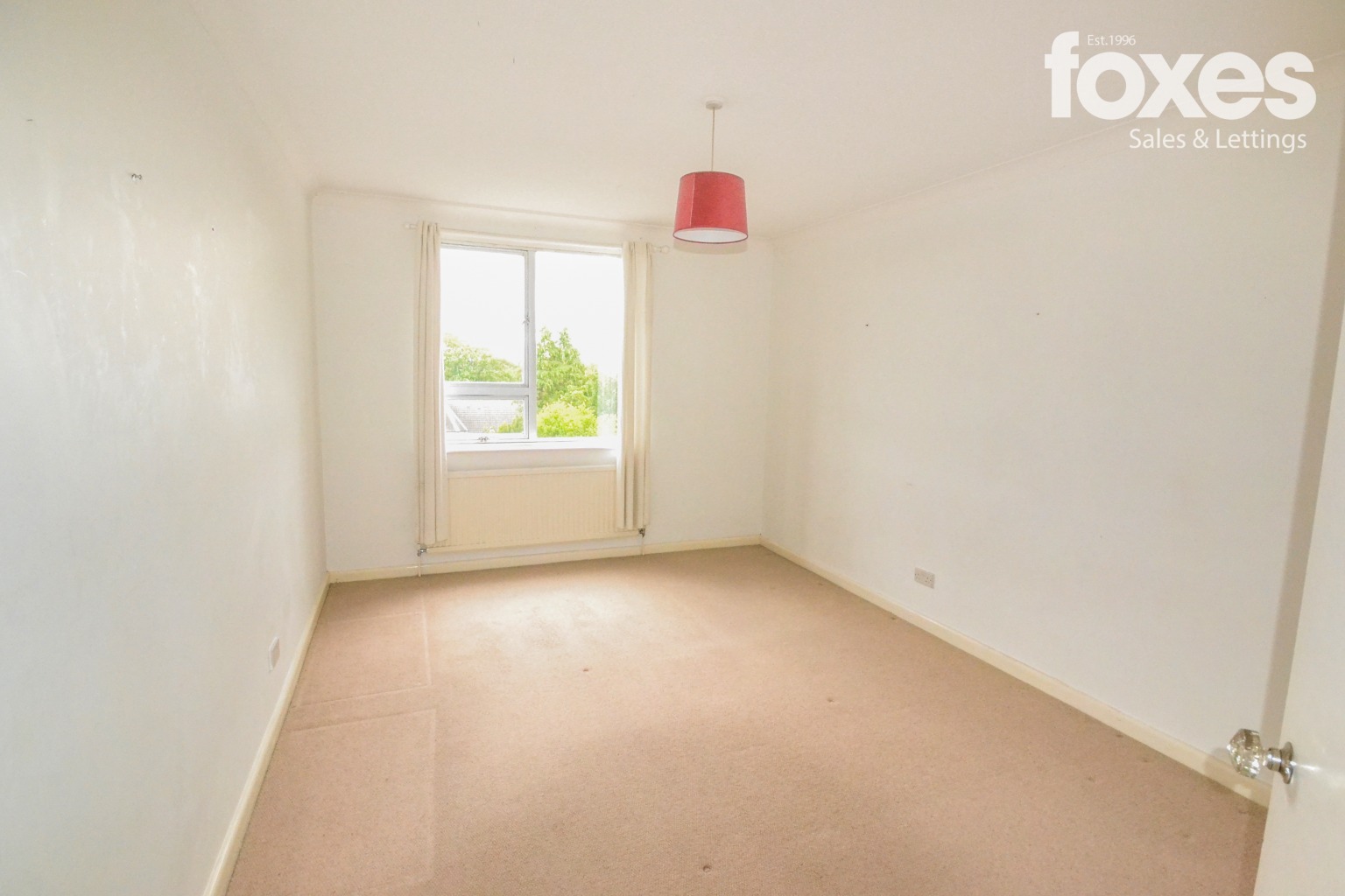 2 bed flat to rent in Princess Road, Poole  - Property Image 2