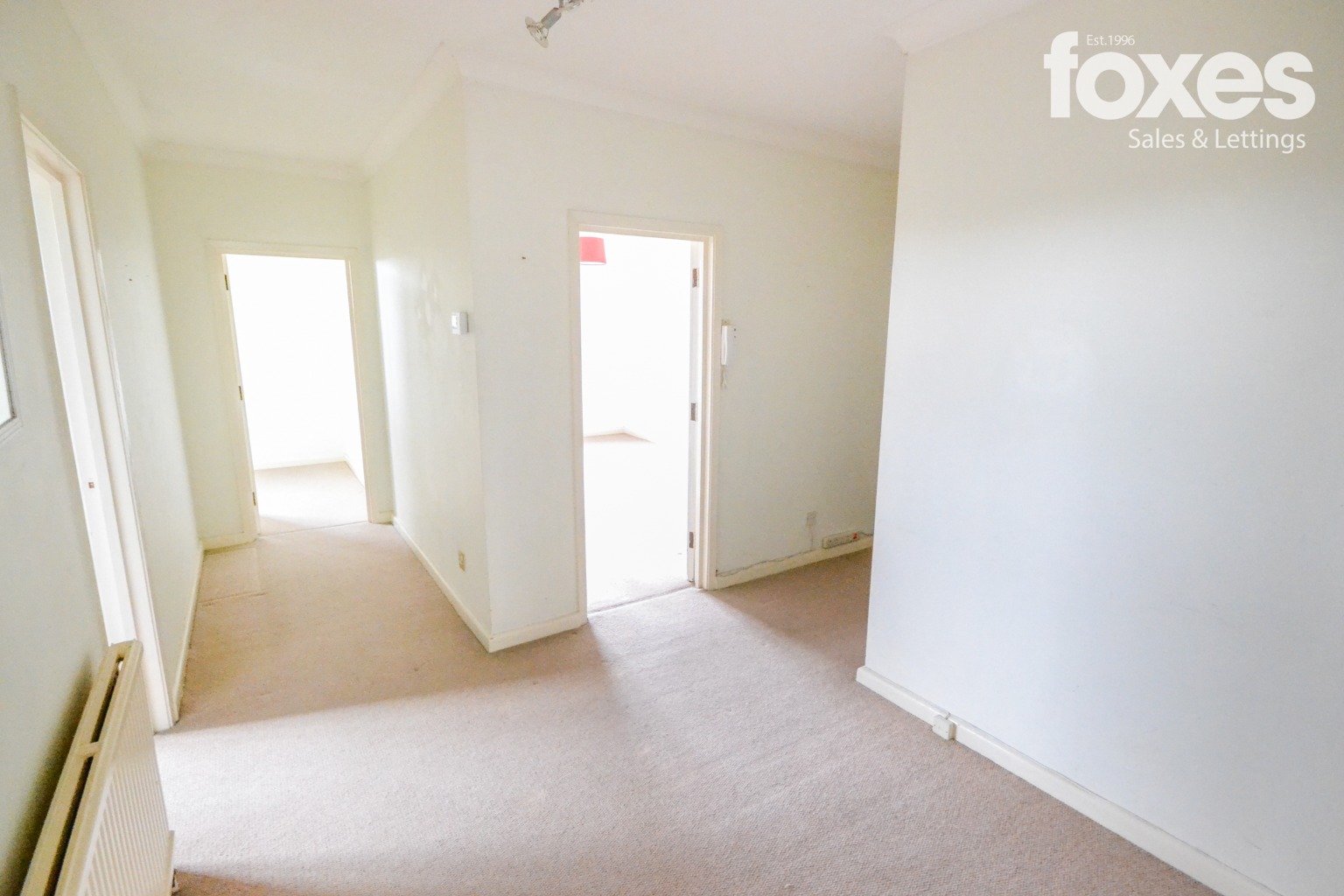 2 bed flat to rent in Princess Road, Poole  - Property Image 7