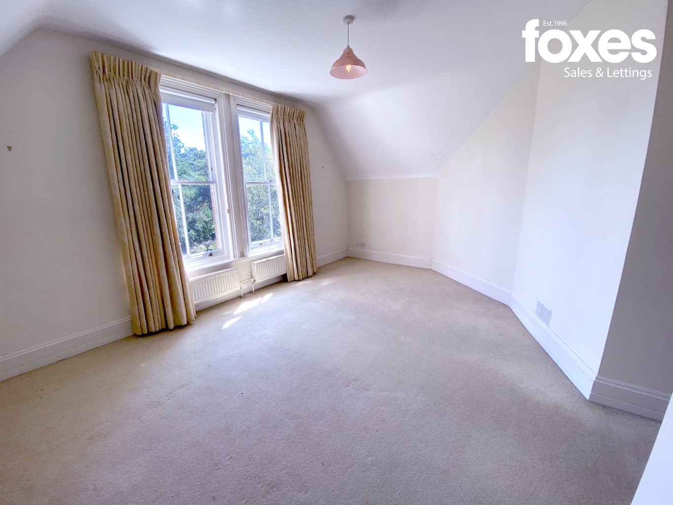2 bed flat for sale in Knyveton Road, Bournemouth  - Property Image 10