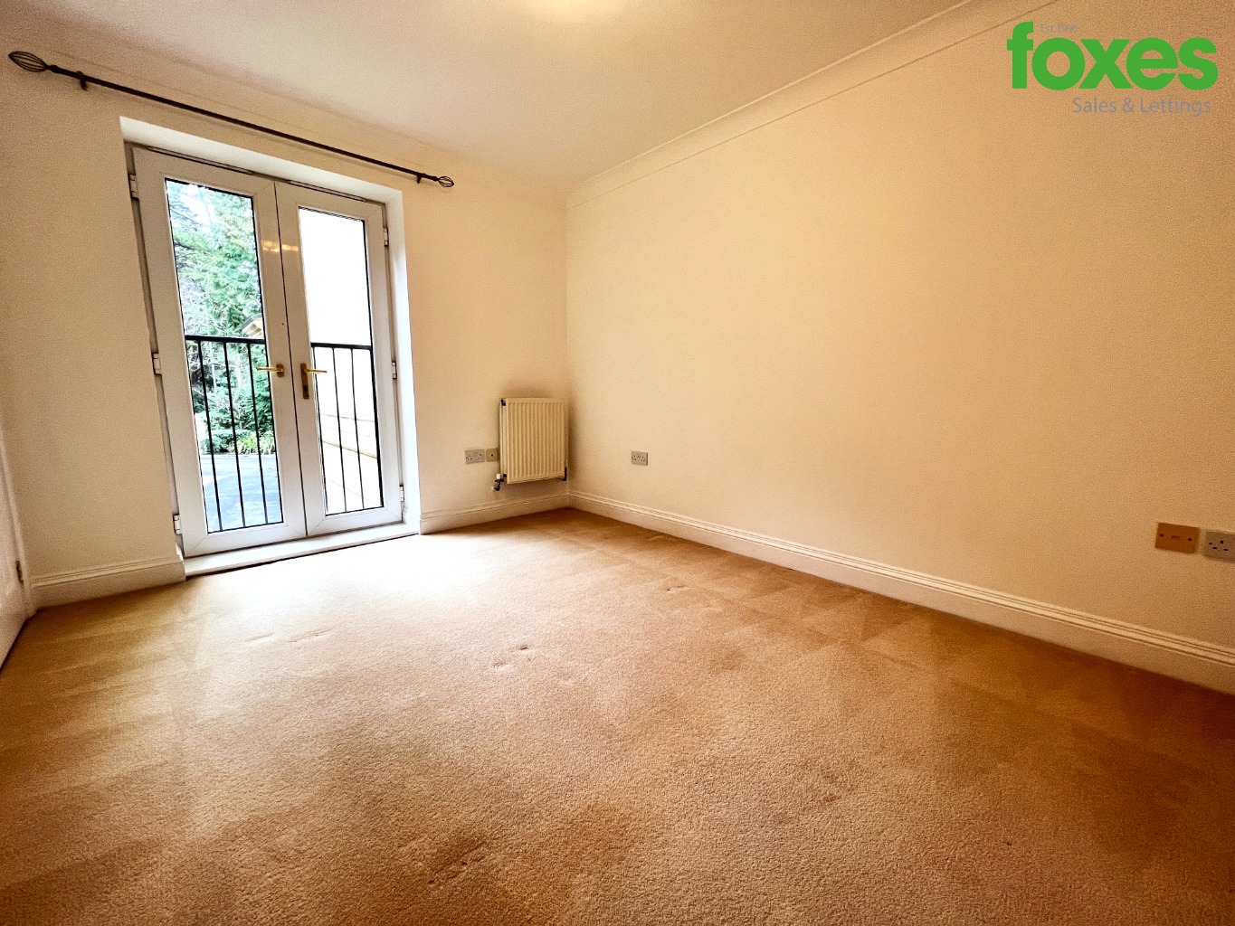 3 bed flat to rent in Western Road, Poole  - Property Image 12