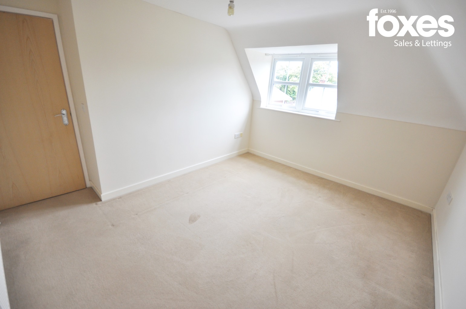 2 bed flat to rent in Crabton Close Road, Bournemouth  - Property Image 5