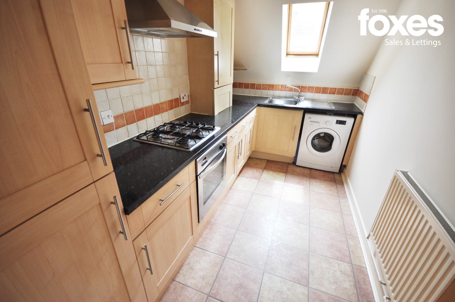 2 bed flat to rent in Crabton Close Road, Bournemouth  - Property Image 3