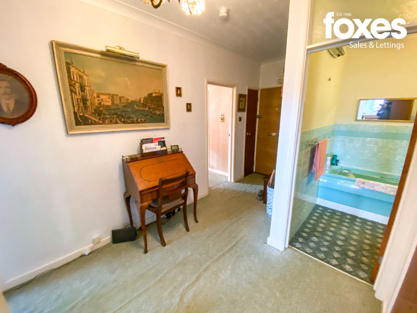 2 bed flat for sale in St. Valerie Road, Bournemouth  - Property Image 11