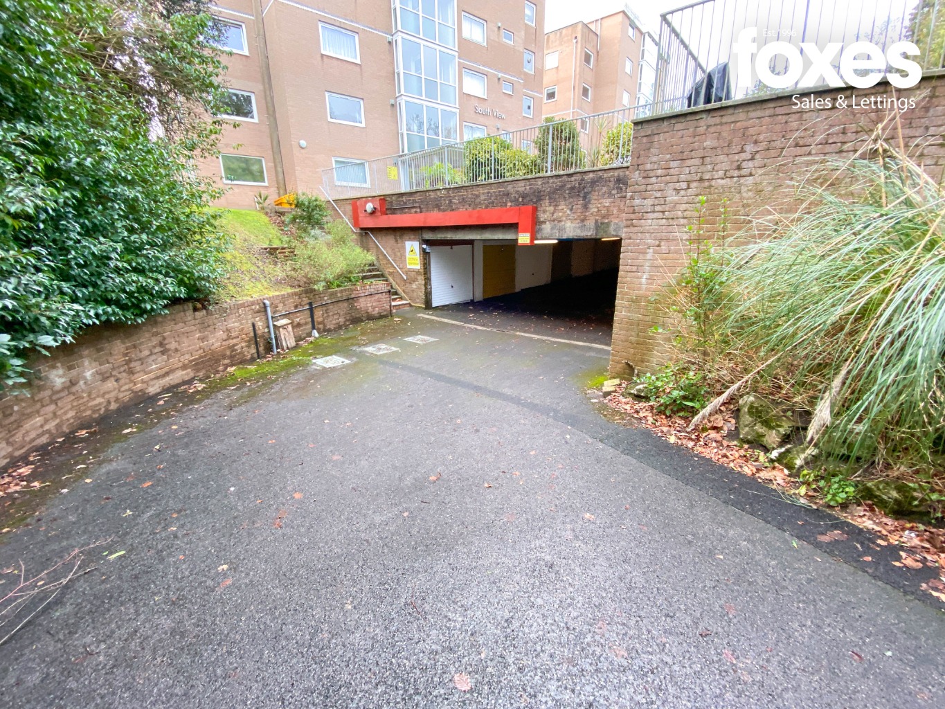 2 bed flat for sale in St. Valerie Road, Bournemouth  - Property Image 13