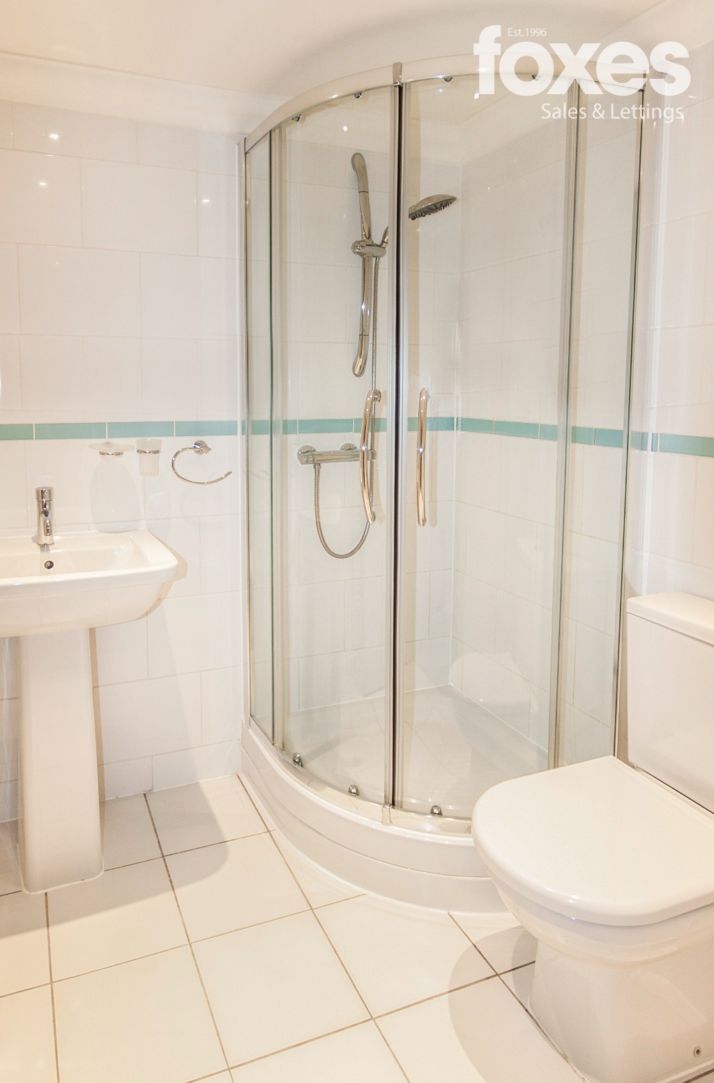 2 bed flat to rent in West Cliff Gardens, Bournemouth  - Property Image 7
