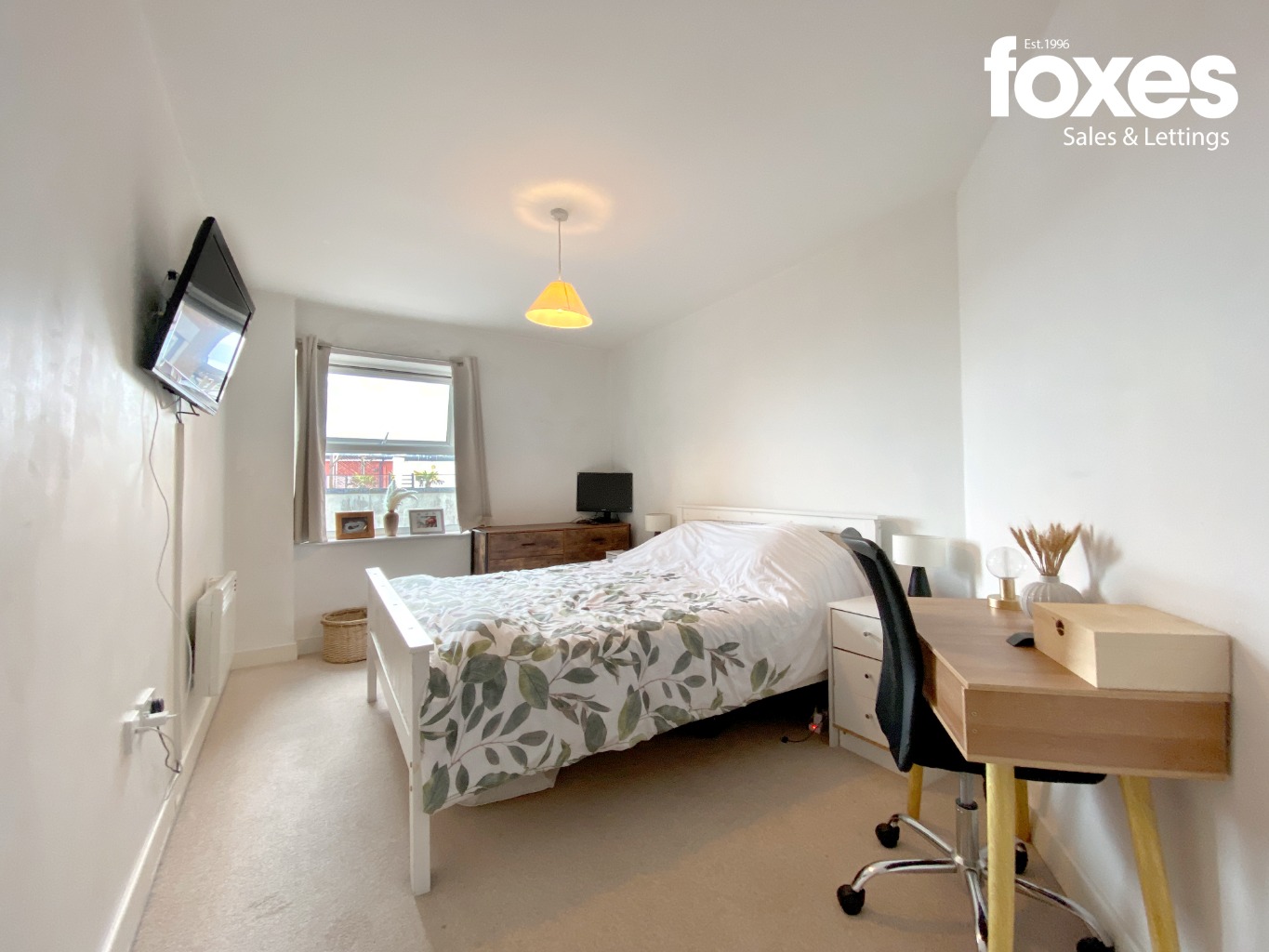 2 bed flat for sale in Commercial Road, Bournemouth  - Property Image 3