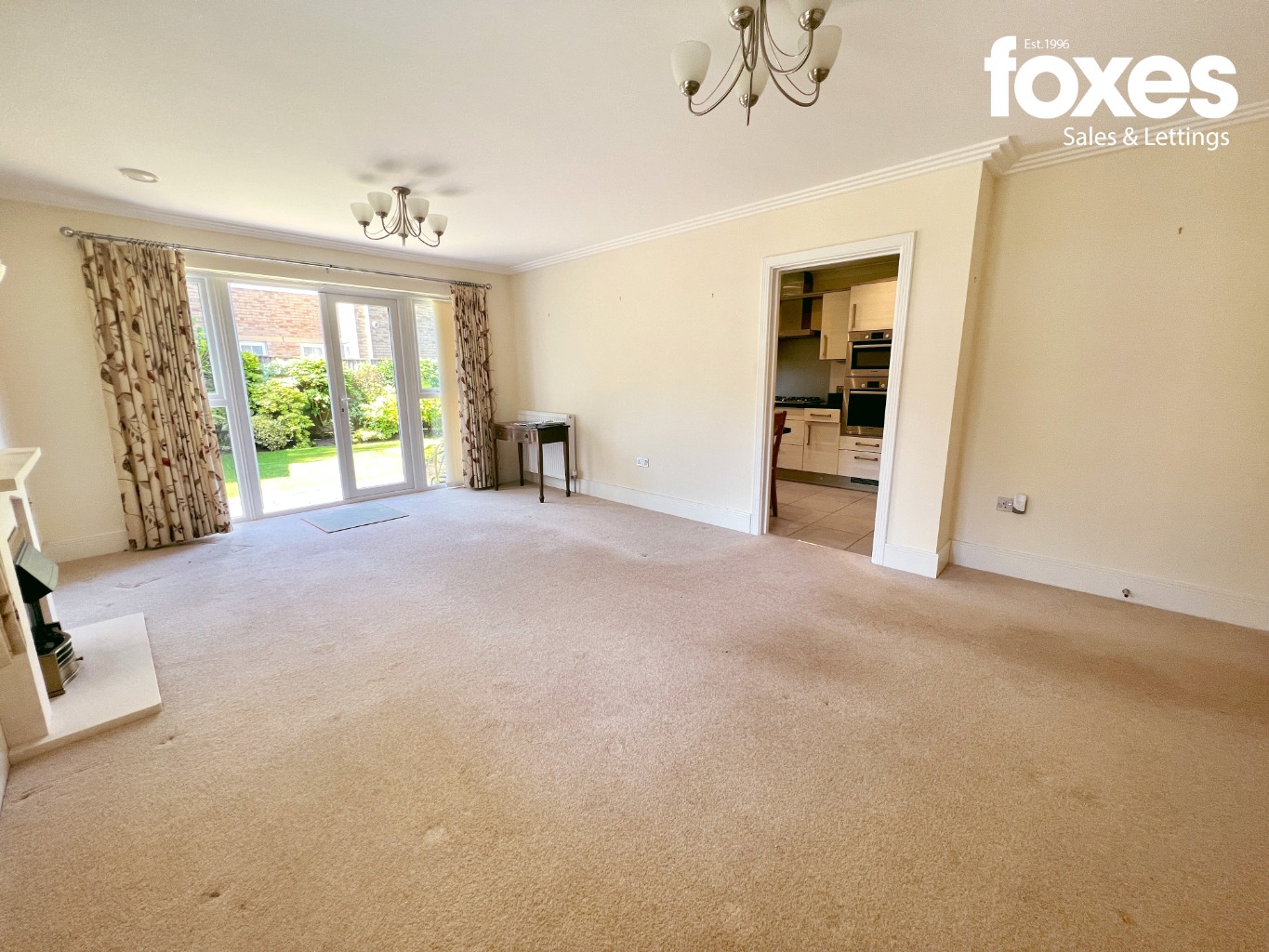 2 bed flat to rent in Manor Close, Ferndown  - Property Image 6