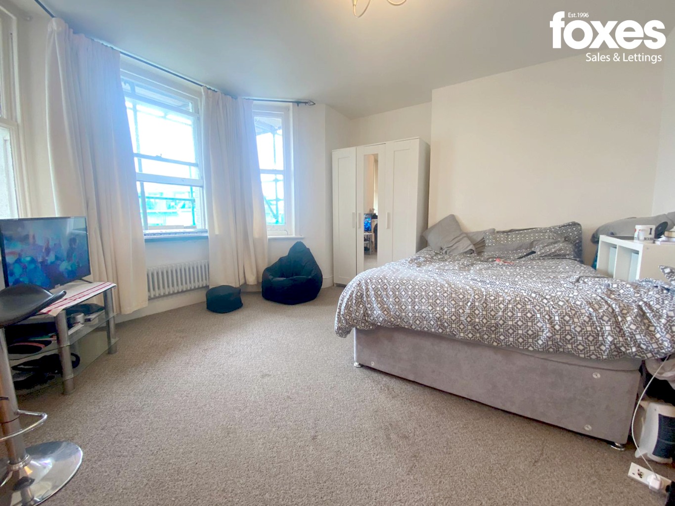1 bed studio flat to rent in West Hill Road, Bournemouth  - Property Image 2