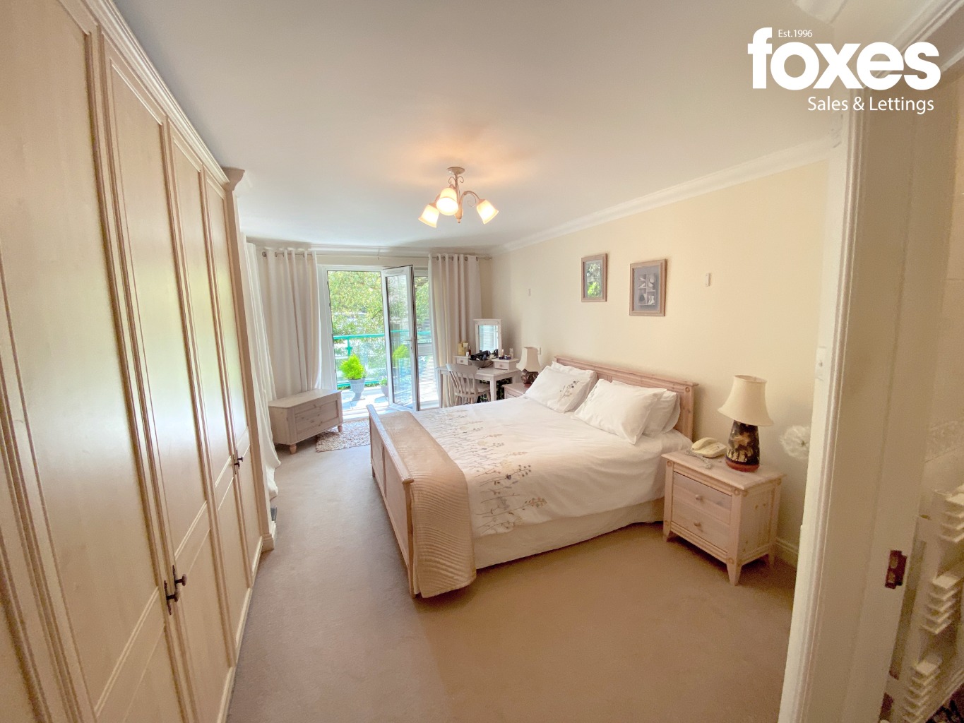 2 bed flat for sale in Manor Road, Bournemouth  - Property Image 12