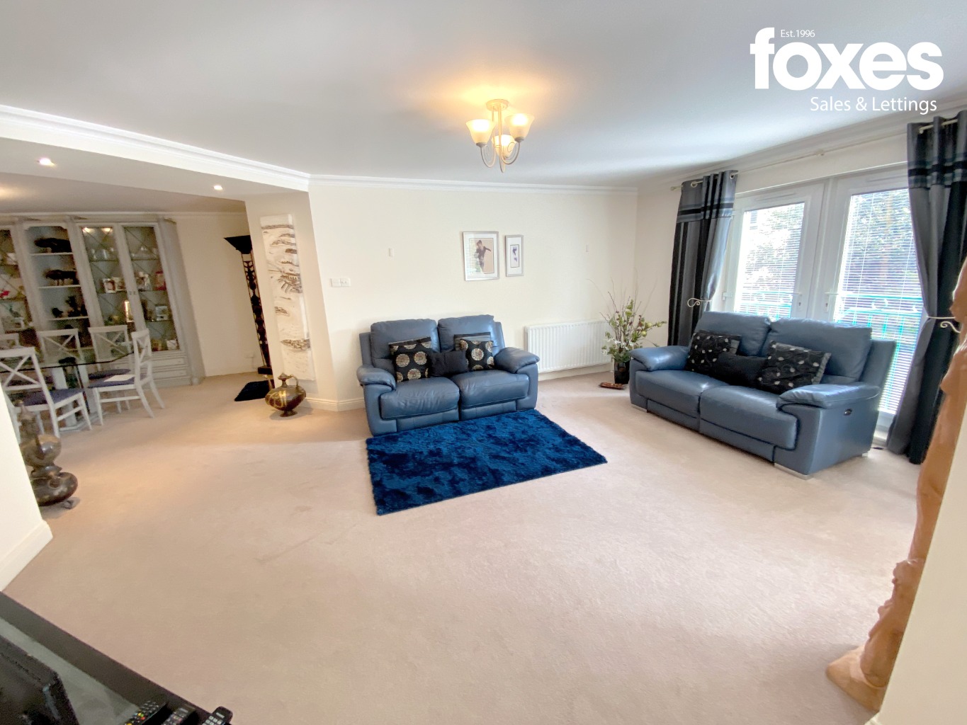 2 bed flat for sale in Manor Road, Bournemouth  - Property Image 9