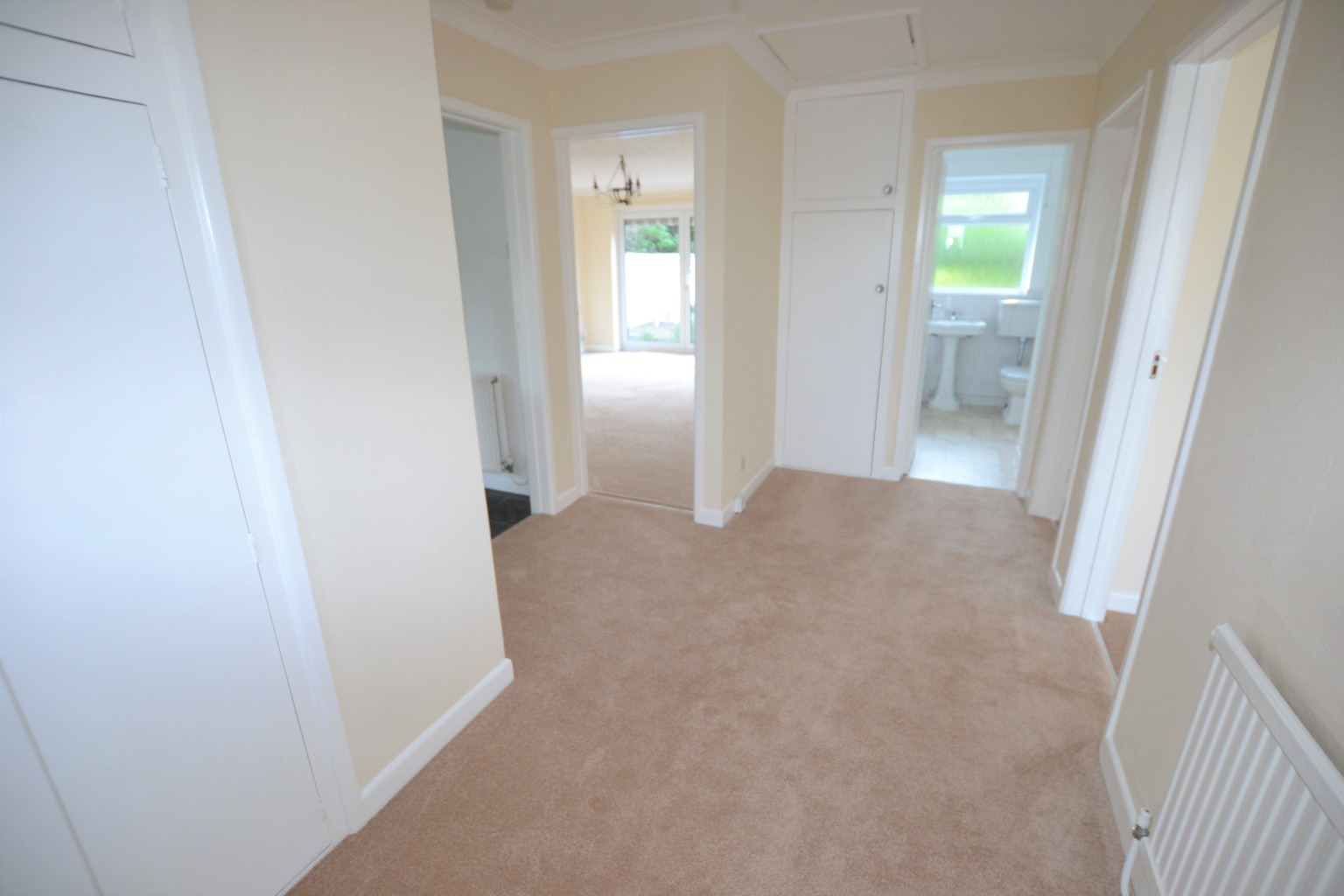 2 bed bungalow to rent in Ameys Lane, Ferndown  - Property Image 7