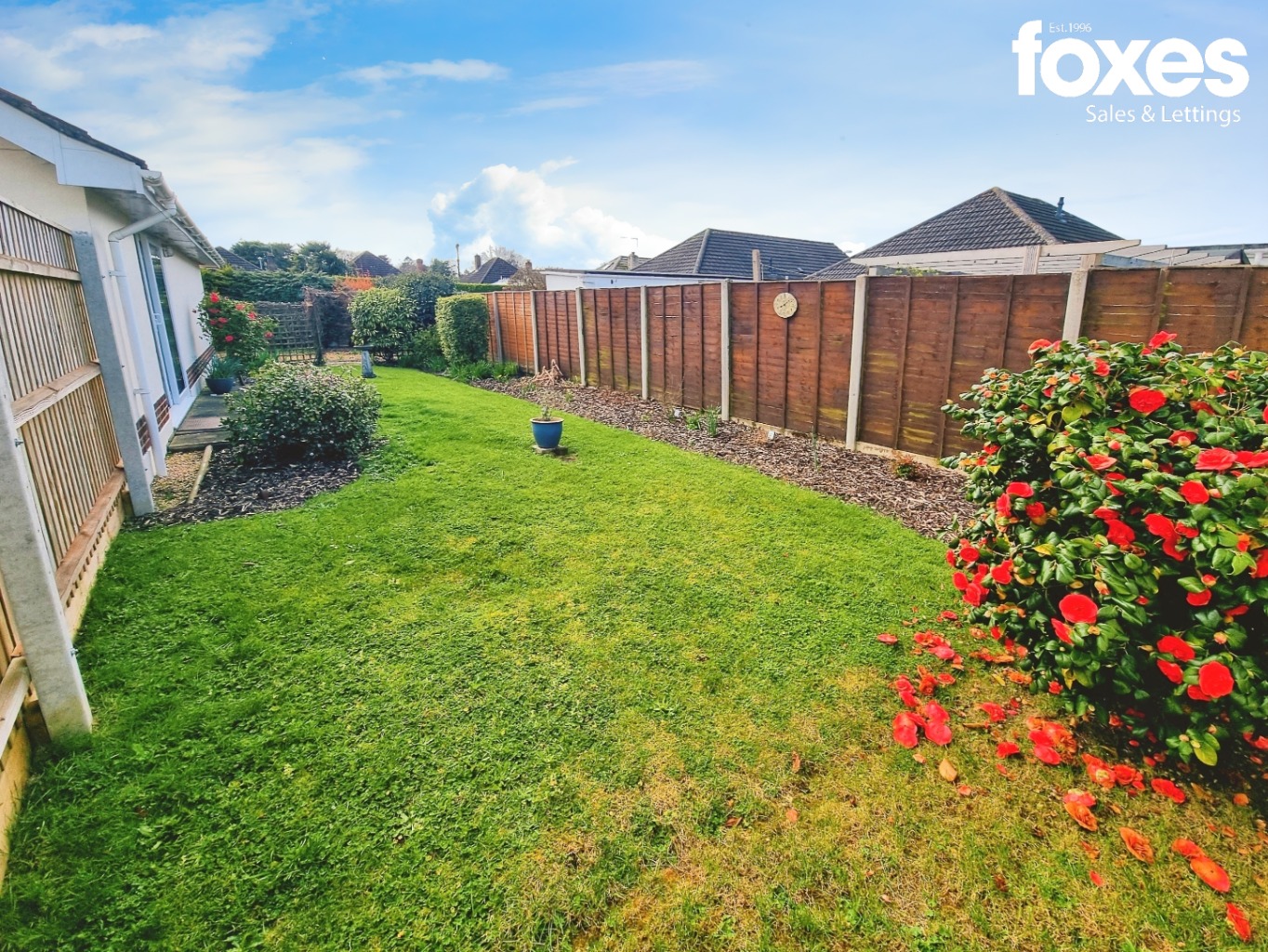 2 bed detached bungalow to rent in Russet Close, Ferndown  - Property Image 15