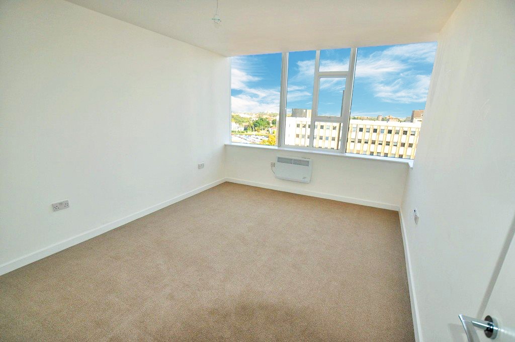 1 bed flat to rent in The Chocolate Box, Bournemouth (ref 543350)