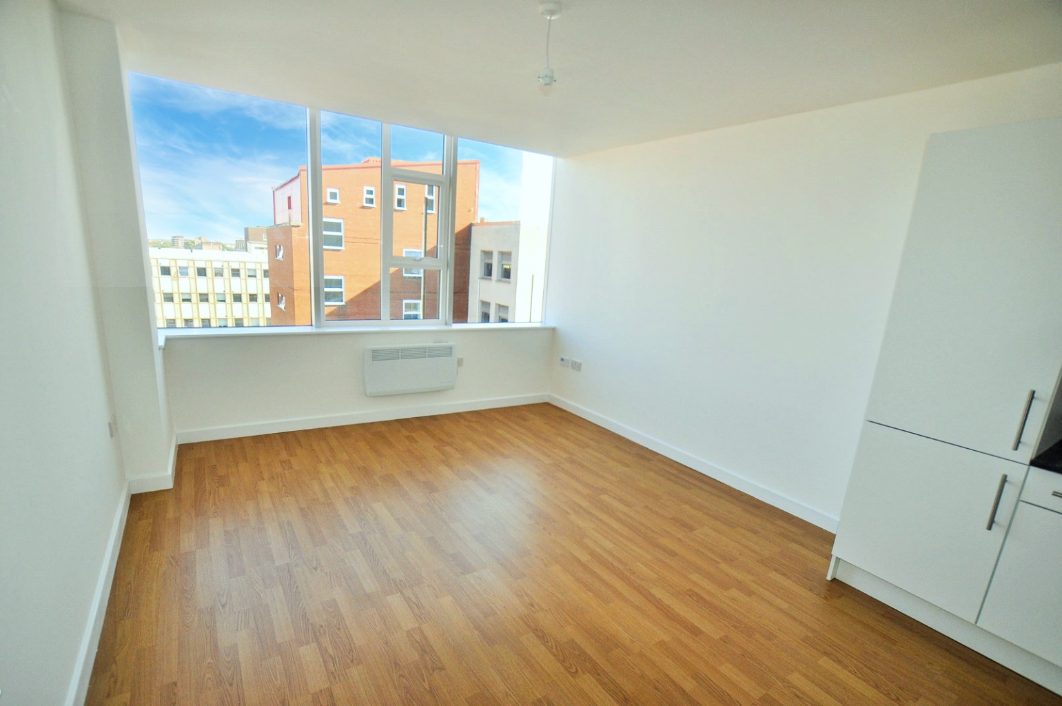 1 bed flat to rent in The Chocolate Box, Bournemouth (ref 543350)