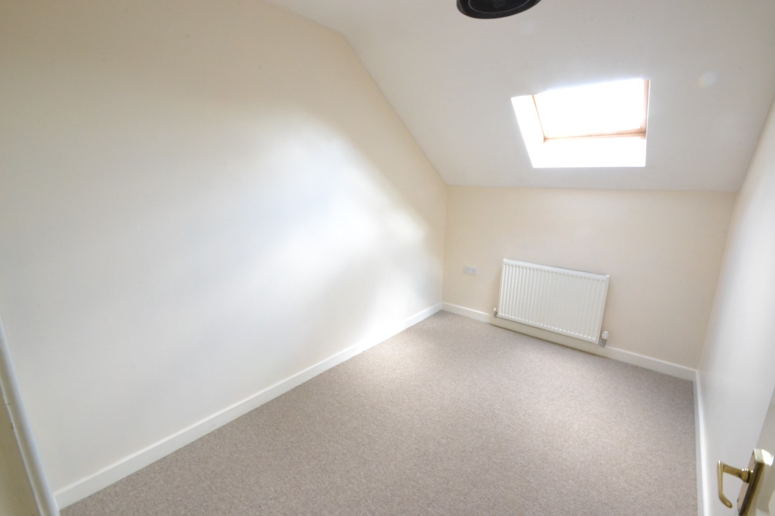 2 bed flat for sale in Primrose Court, Bournemouth  - Property Image 5