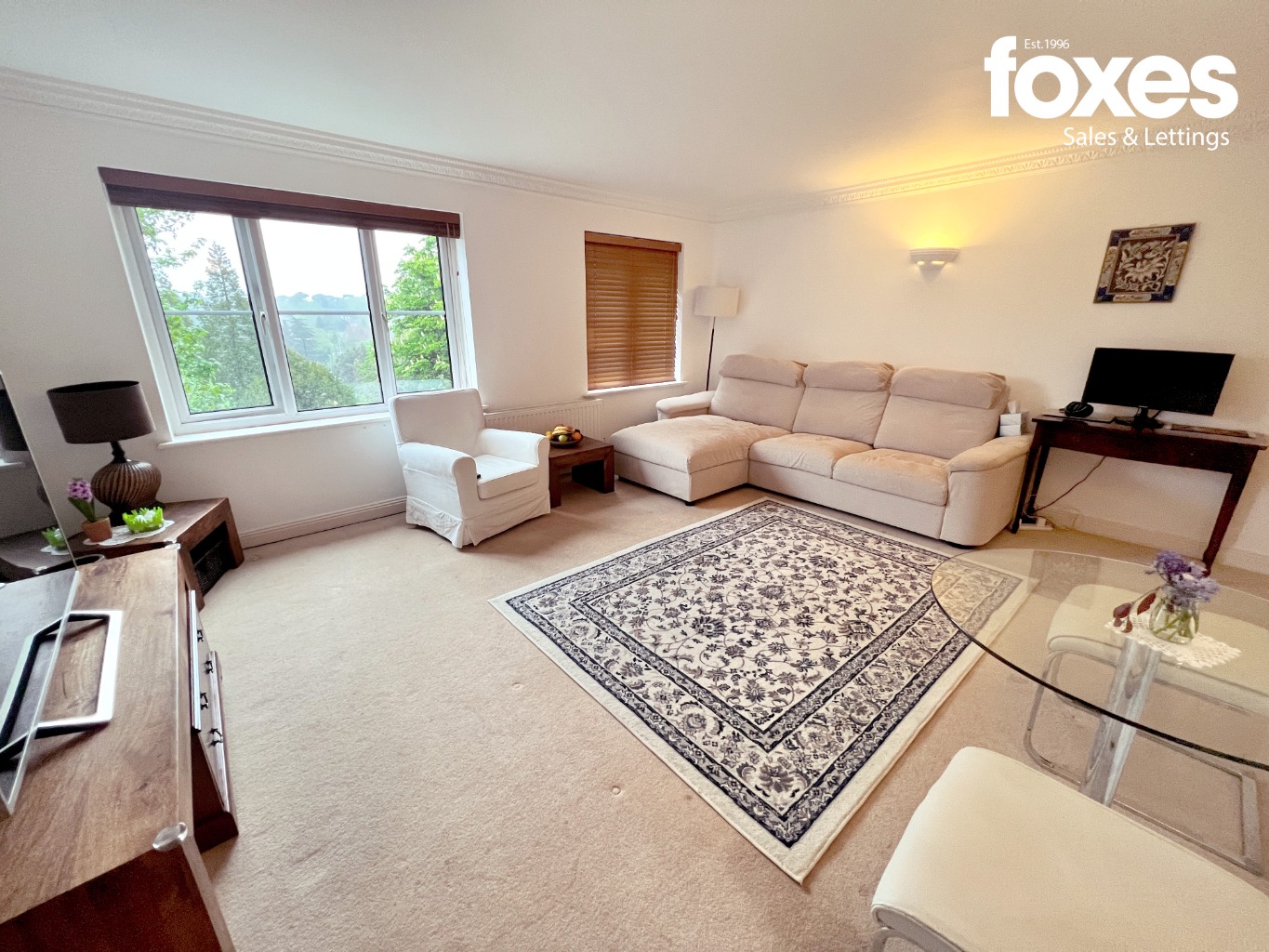 2 bed flat to rent in Norwich Avenue West, Bournemouth  - Property Image 4