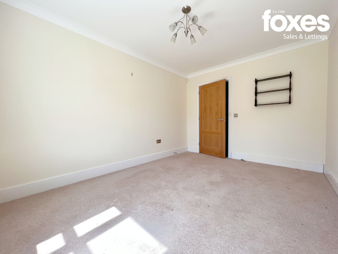 2 bed flat to rent in Manor Close, Ferndown  - Property Image 12