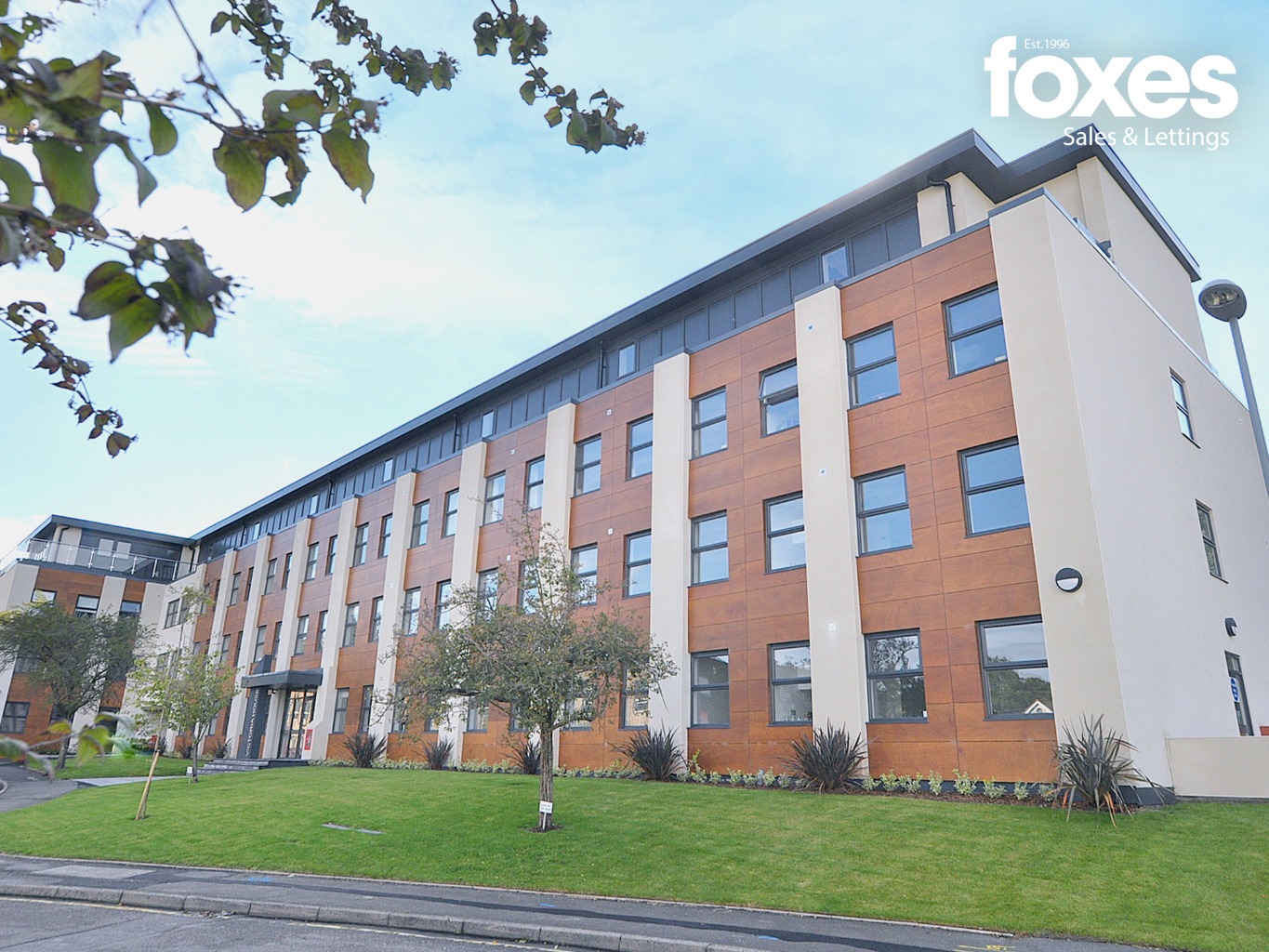 2 bed flat to rent in Victoria House, Ferndown  - Property Image 13