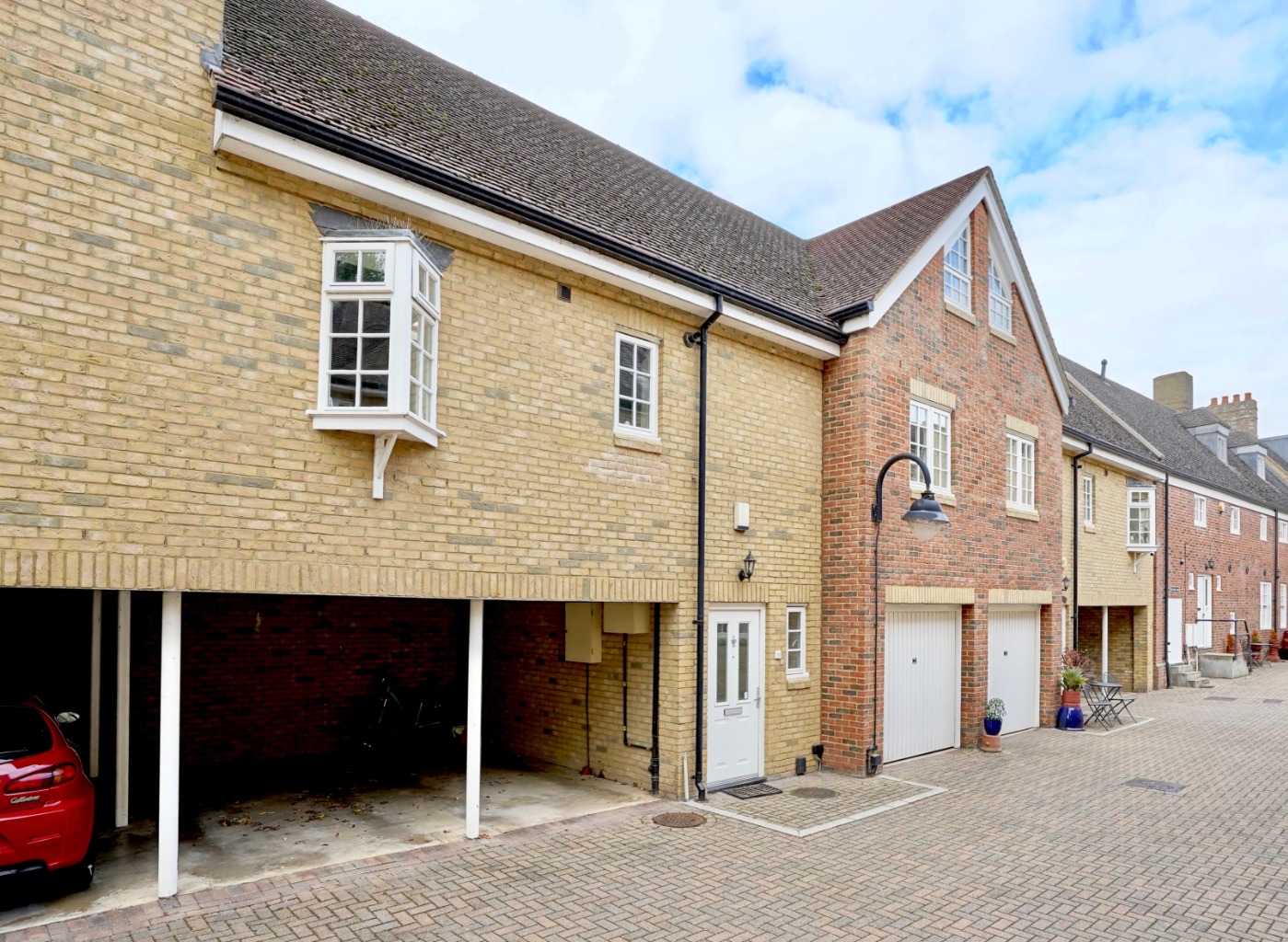 2 bed terraced house for sale in Chandlers Wharf, St. Neots - Property Image 1
