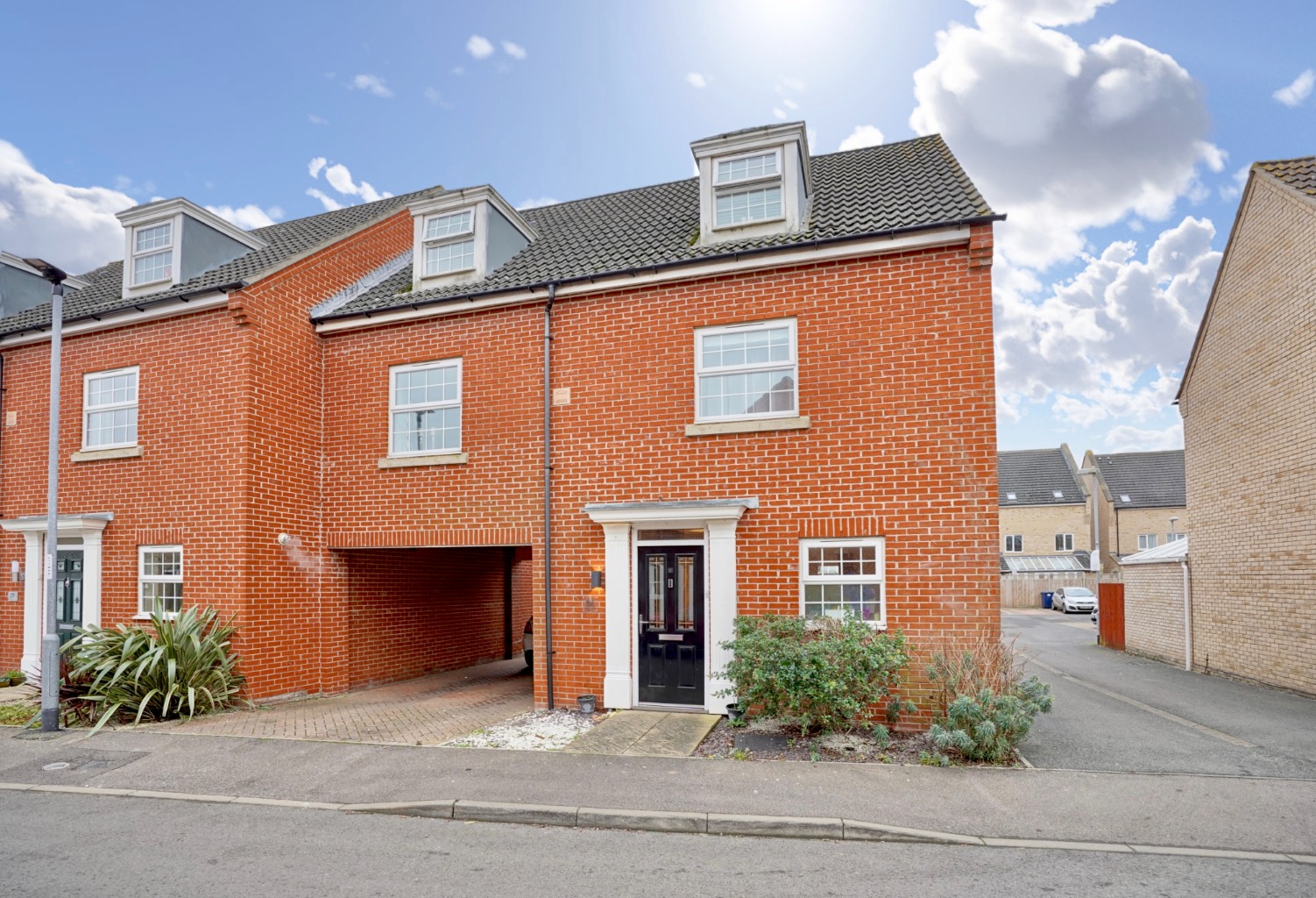 This semi-detached property offers an entrance hall, cloakroom, and a very spacious and open-plan kitchen/dining room with French doors out to the rear garden - making it a very bright and airy space. On the first floor, you will find a sizable family lounge and two double bedrooms...