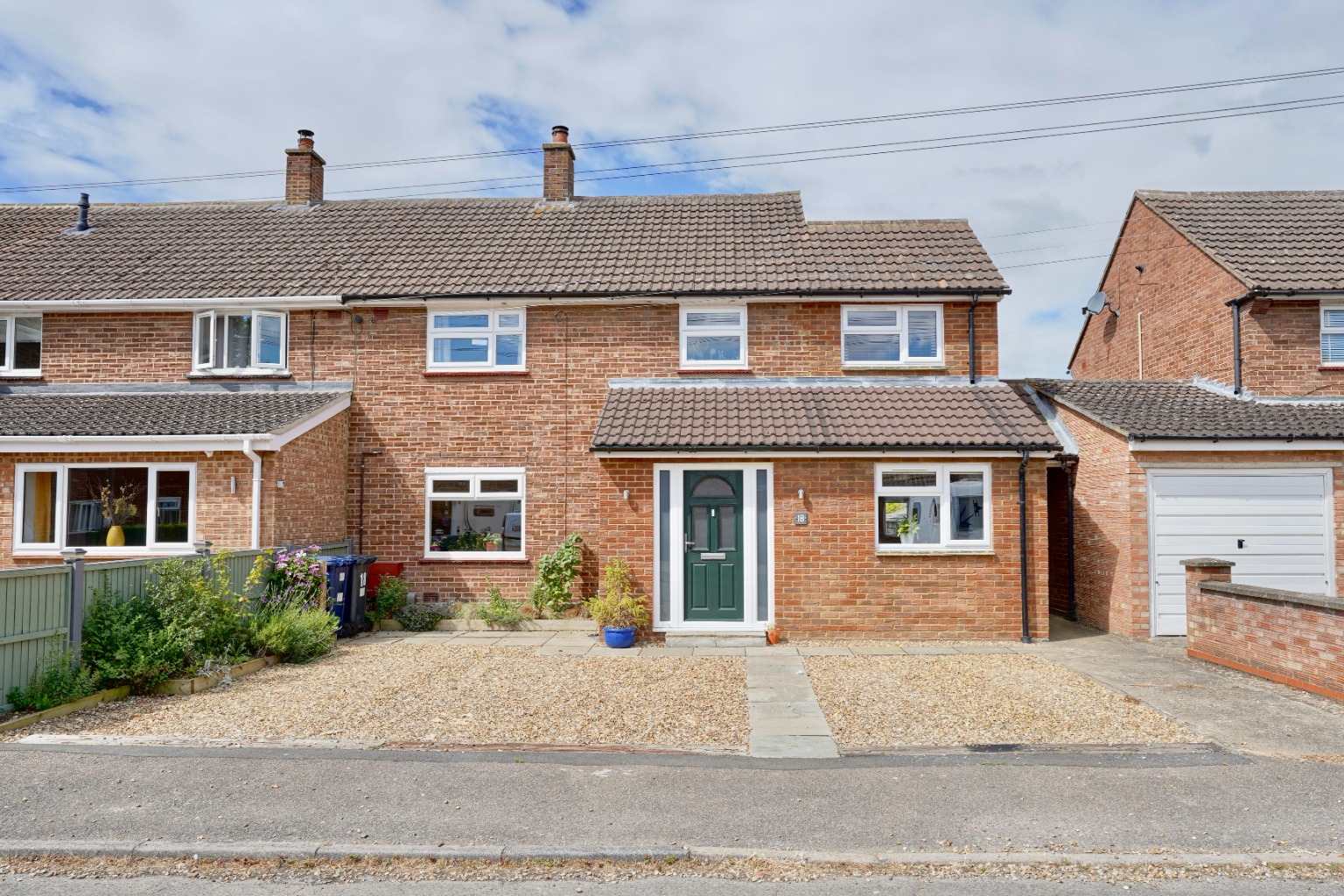 4 bed semi-detached house for sale in Wantage Gardens, St. Neots, PE19