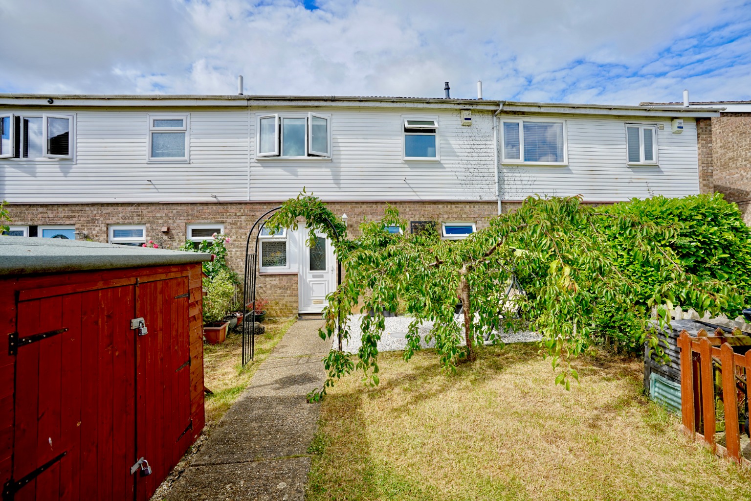 3 bed terraced house for sale in Marchioness Way, St. Neots, PE19