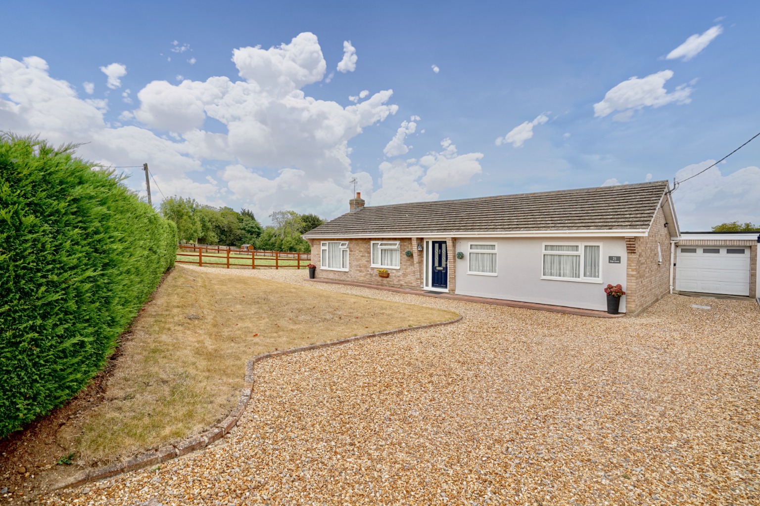 4 bed detached bungalow for sale in High Green, St. Neots - Property Image 1