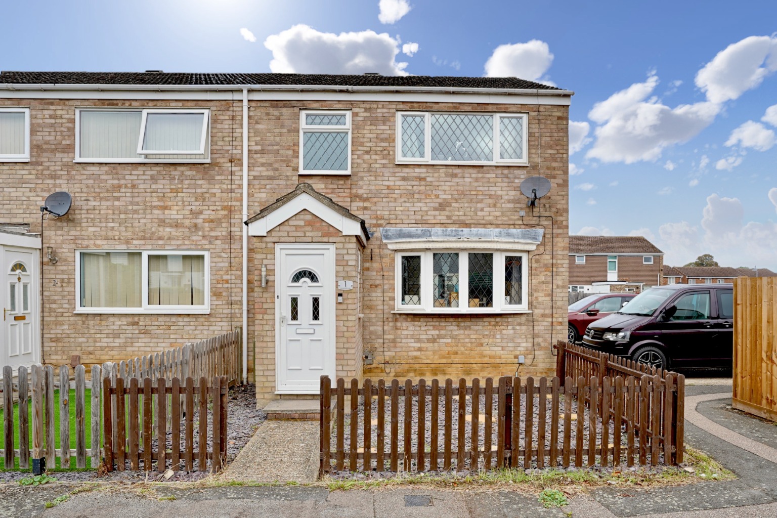 3 bed end of terrace house for sale in Whitehall Walk, St. Neots, PE19