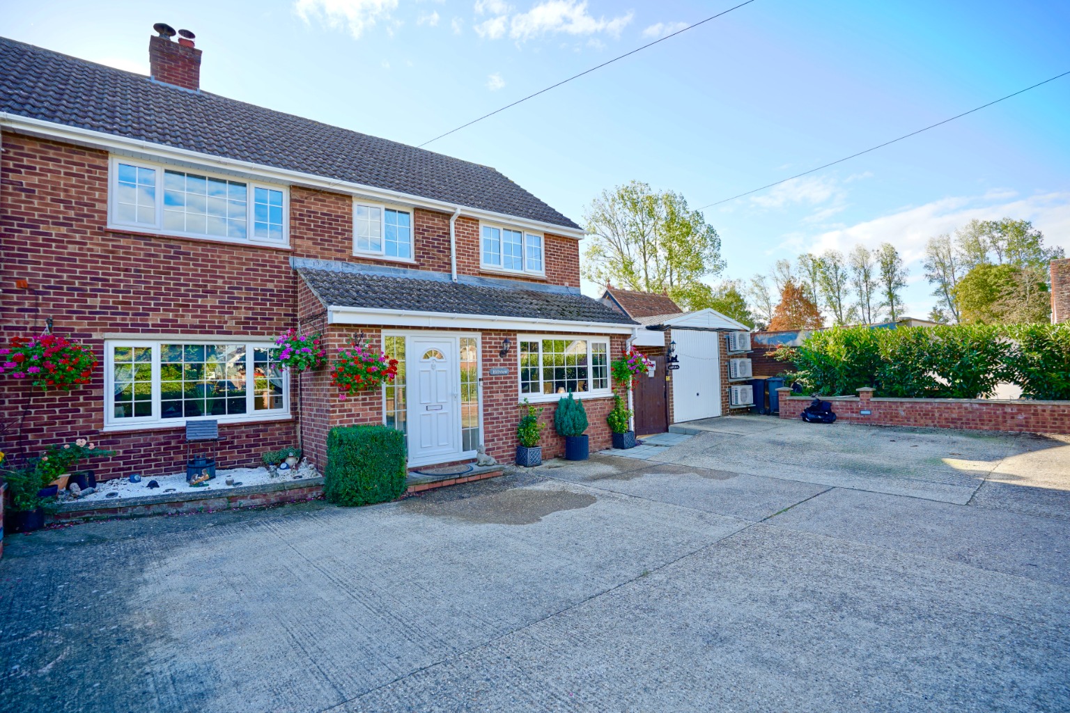 4 bed semi-detached house for sale in Church Road, Bedford, MK44